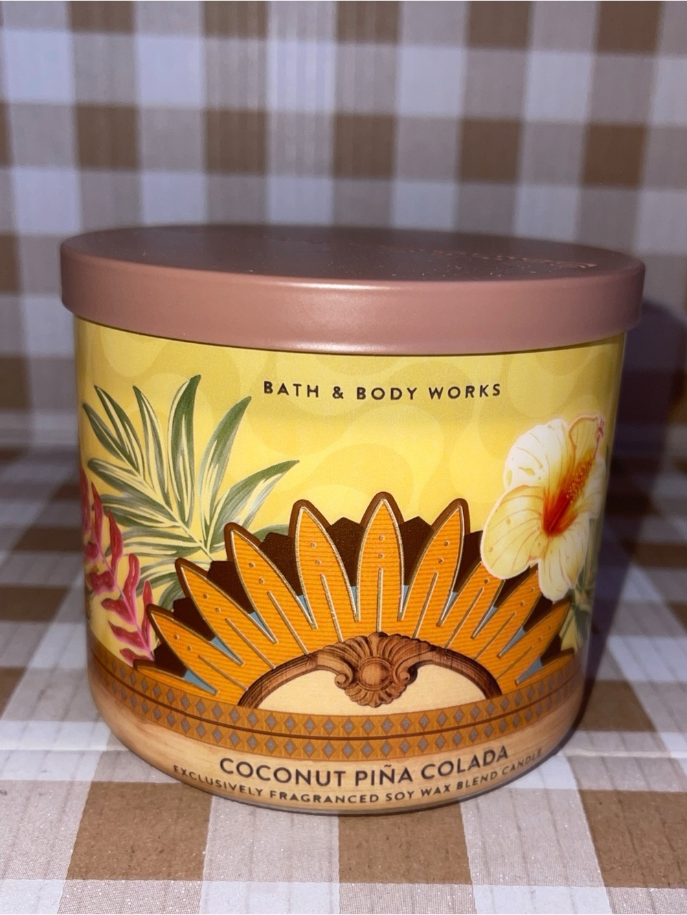 BATH & BODY WORKS COCONUT PINA COLADA 3 WICK CANDLE